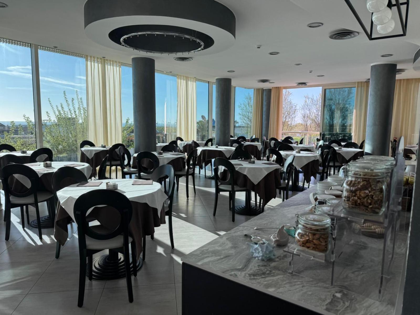 מילאנו מריטימה Abahotel מראה חיצוני תמונה